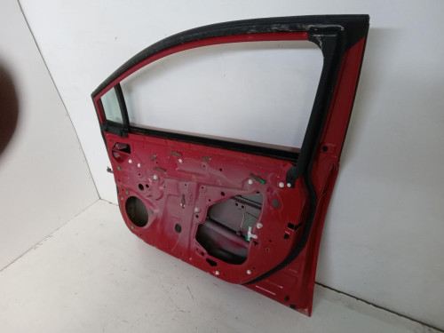  PUERTA DELANTERA DERECHA TOYOTA COROLLA (E21) 