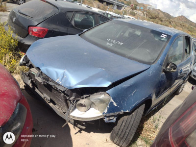 VOLKSWAGEN GOLF V (1K1)(10.2003)