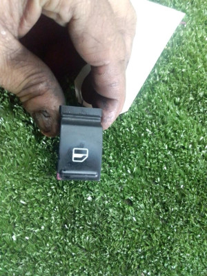 MANDO ELEVALUNAS DELANTERO DERECHO, SEAT, IBIZA BERLINA (6J5)