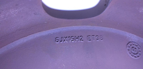 LLANTA Volkswagen BORA BERLINA (1J2)(1998) 