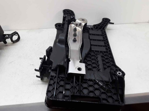SOPORTE BATERIA Volkswagen POLO VI (AW1)(08.2017) 
