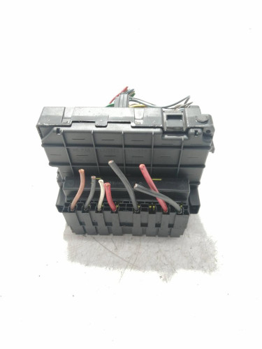  CAJA RELES / FUSIBLES Citroen XSARA BERLINA 