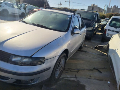 FARO ANTINIEBLA IZQUIERDO, SEAT, TOLEDO (1M2)