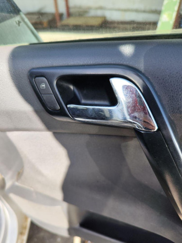 MANETA INTERIOR DELANTERA DERECHA Volkswagen POLO IV (9N1) 