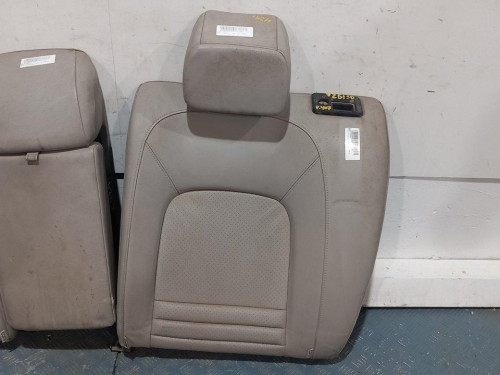  ASIENTOS TRASEROS PEUGEOT 407 COUPÉ 