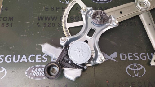 ELEVALUNAS DELANTERO DERECHO TOYOTA LAND CRUISER (J15) 