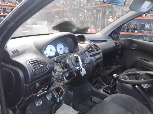 PEUGEOT 206 — автомобиль-донор на запчасти 