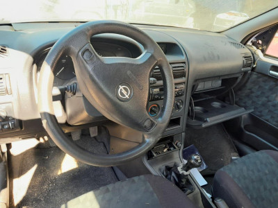 OPEL ASTRA G BERLINA