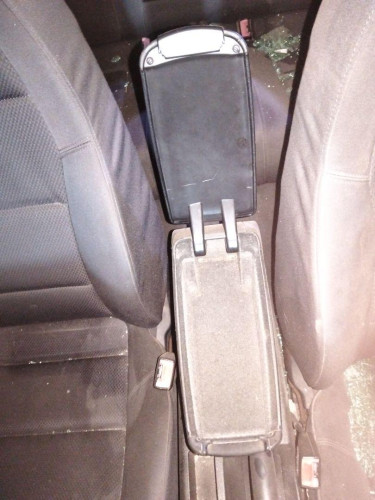APOYABRAZOS CENTRAL AUDI A4 BERLINA (8E) 