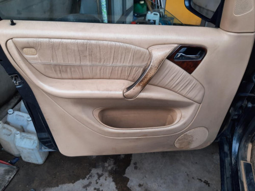 MERCEDES-BENZ CLASE ML (BM 163) — автомобиль-донор на запчасти 