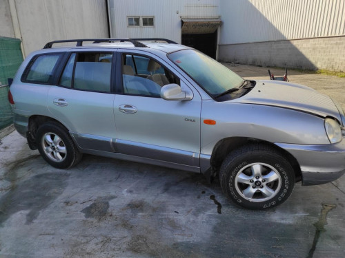 HYUNDAI SANTA FE (SM) — vehículo donante para recambios 