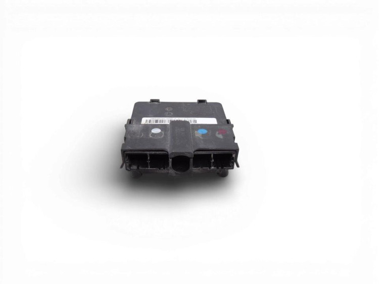 CAJA RELES / FUSIBLES