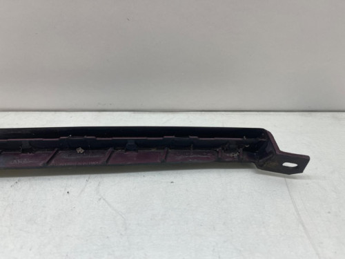 MOLDURA BAJO FARO DERECHO Mercedes-Benz CLASE C (BM 202) BERLINA 