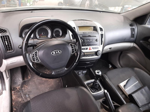  KIA CEED SPORTSWAGON (ED) 