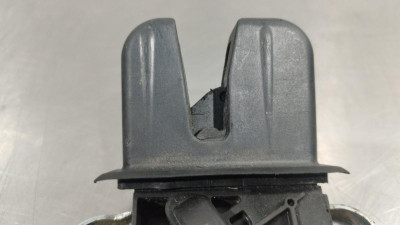 CERRADURA MALETERO / PORTON, VOLKSWAGEN, PASSAT BERLINA (362)