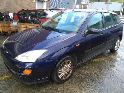 FORD FOCUS BERLINA (CAK) 