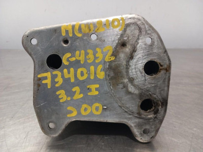 ENFRIADOR ACEITE MOTOR, MERCEDES-BENZ, CLASE E (BM 210) BERLINA