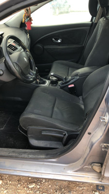 RENAULT MEGANE III BERLINA 5P