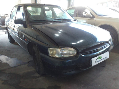  FORD ESCORT BERL./TURNIER 