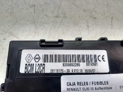 CAJA RELES / FUSIBLES, RENAULT, CLIO III