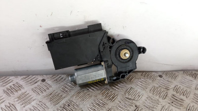 MOTOR ELEVALUNAS TRASERO IZQUIERDO