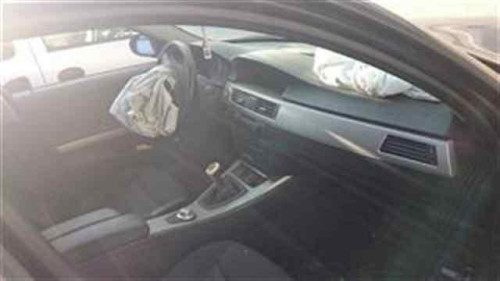 BMW SERIE 3 BERLINA (E90) — vehículo donante para recambios 