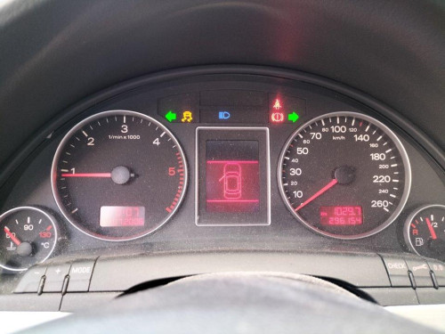  AUDI A4 AVANT (8E) 