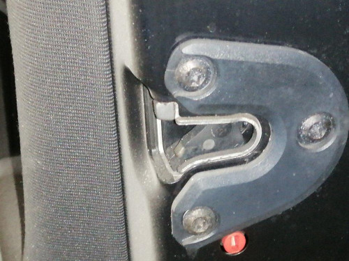  PUERTA TRASERA DERECHA OPEL VECTRA C BERLINA 