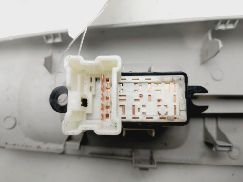 MANDO ELEVALUNAS DELANTERO DERECHO SUBARU IMPREZA (G12) 