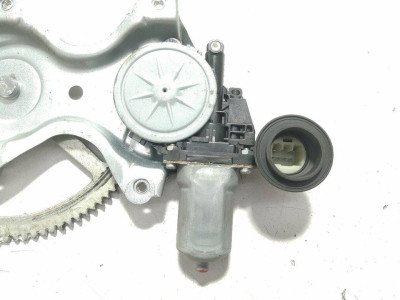 ELEVALUNAS DELANTERO DERECHO, TOYOTA, COROLLA (E15)