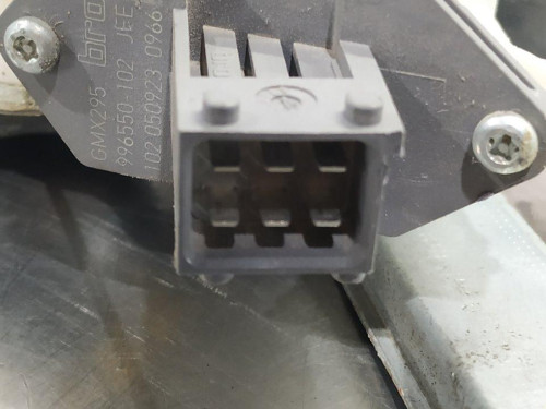 ELEVALUNAS TRASERO DERECHO CADILLAC STS 