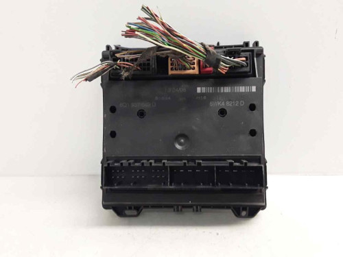 CAJA RELES / FUSIBLES Volkswagen POLO IV (9N1) 