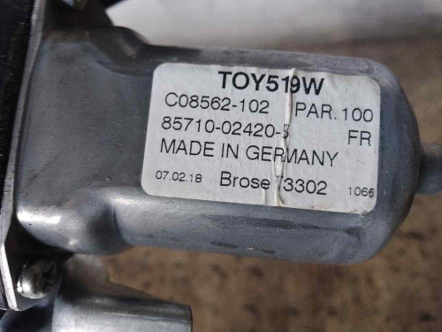 ELEVALUNAS DELANTERO DERECHO TOYOTA AURIS (E18) 