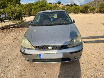 FORD FOCUS BERLINA (CAK)