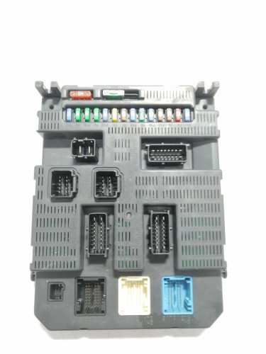  CAJA RELES / FUSIBLES PEUGEOT 308 