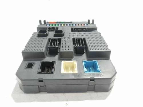  CAJA RELES / FUSIBLES PEUGEOT 308 