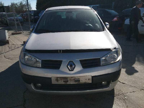  RENAULT MEGANE II BERLINA 5P 
