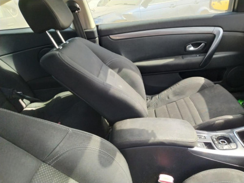 ASIENTO DELANTERO IZQUIERDO Renault LAGUNA III COUPE 