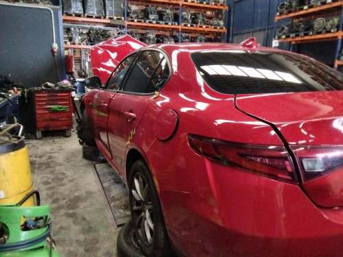  ALFA ROMEO GIULIA (952) 