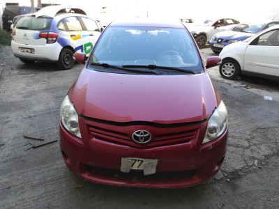 TOYOTA AURIS (E15)
