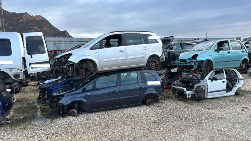  OPEL ZAFIRA B 