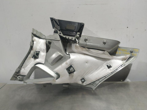  MOLDURAS TRASERAS, MG, ZS 