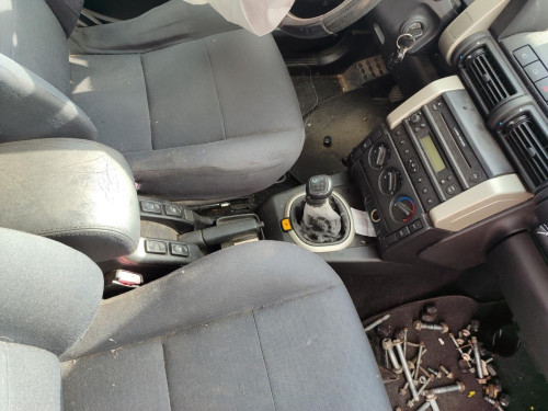 LAND ROVER FREELANDER (LN) — vehículo donante para recambios 