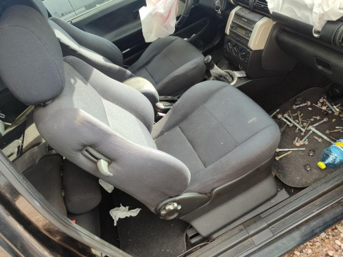LAND ROVER FREELANDER (LN) — vehículo donante para recambios 
