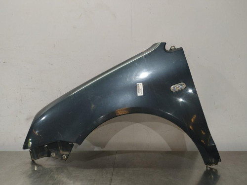 ALETA DELANTERA IZQUIERDA Volkswagen POLO IV (9N1) 