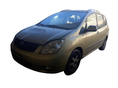 TOYOTA COROLLA VERSO (E12)