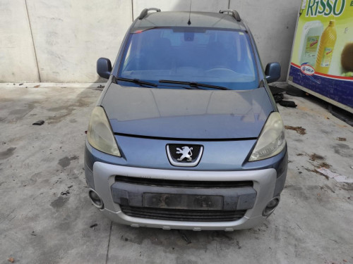 PEUGEOT PARTNER TEPEE — автомобиль-донор на запчасти 