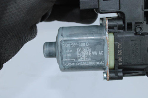 MOTOR ELEVALUNAS TRASERO DERECHO Volkswagen T-CROSS (C11) 