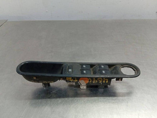  MANDO ELEVALUNAS DELANTERO IZQUIERDO Renault ESPACE IV (JK0) 