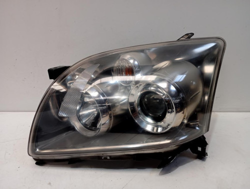 FARO IZQUIERDO Toyota AVENSIS BERLINA (T25) 